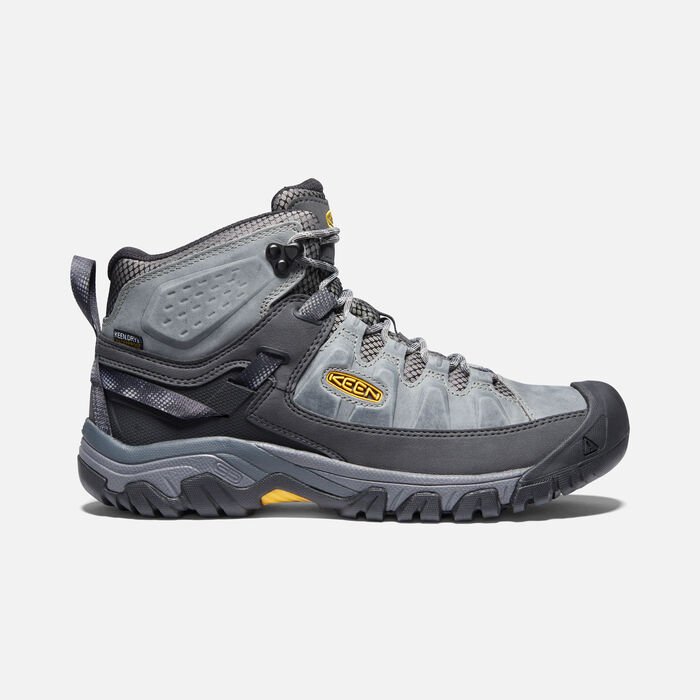 keen high top hiking boots